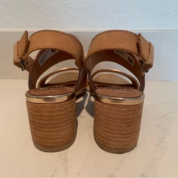 TOMS Pink and Gold Poppy Sandals - Picture 6 of 10